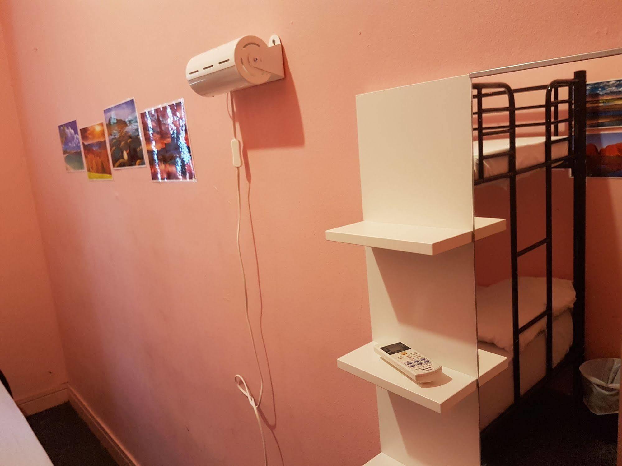 Backpackers' Inn Chinatown Singapur Exterior foto