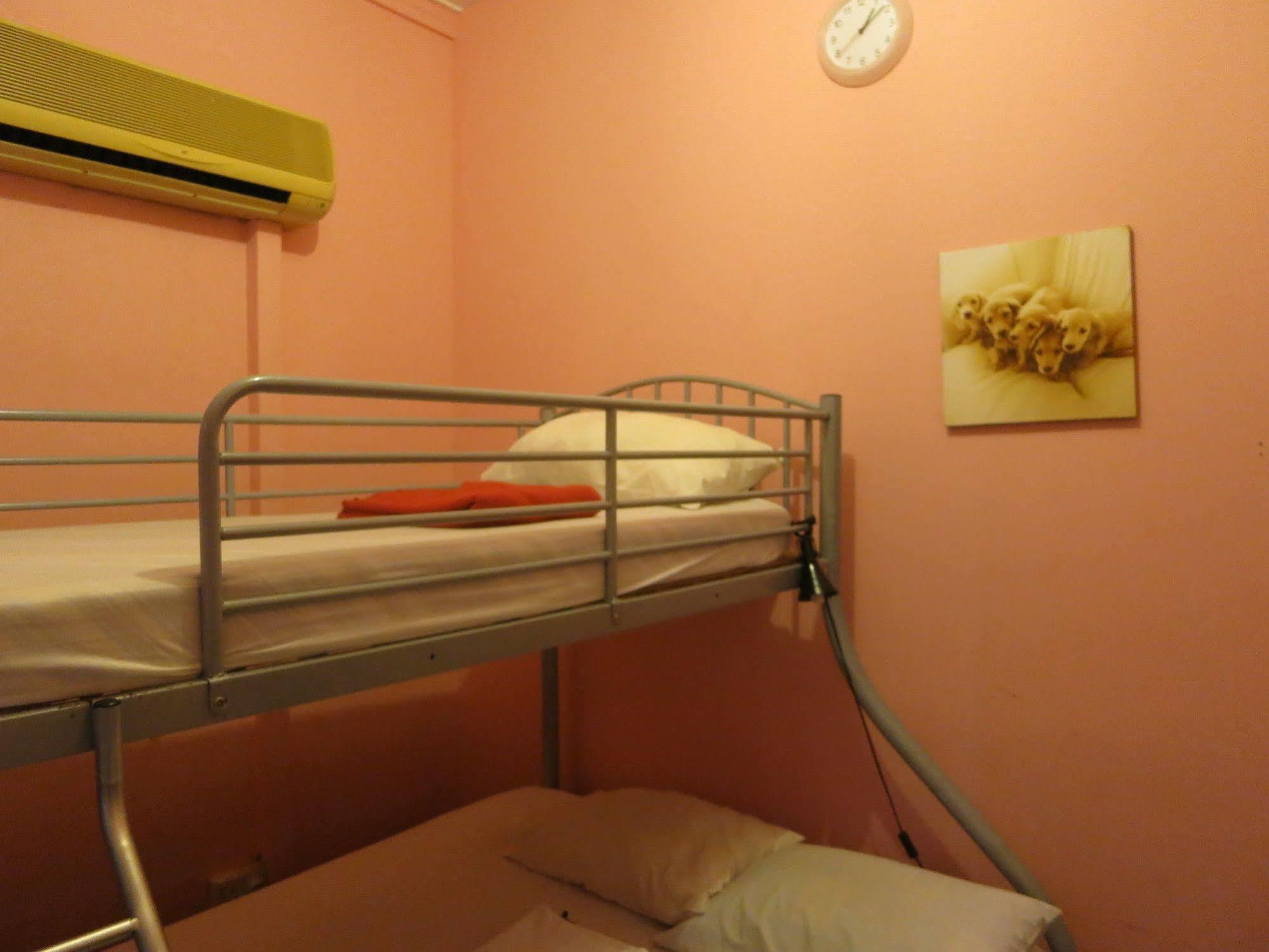 Backpackers' Inn Chinatown Singapur Exterior foto